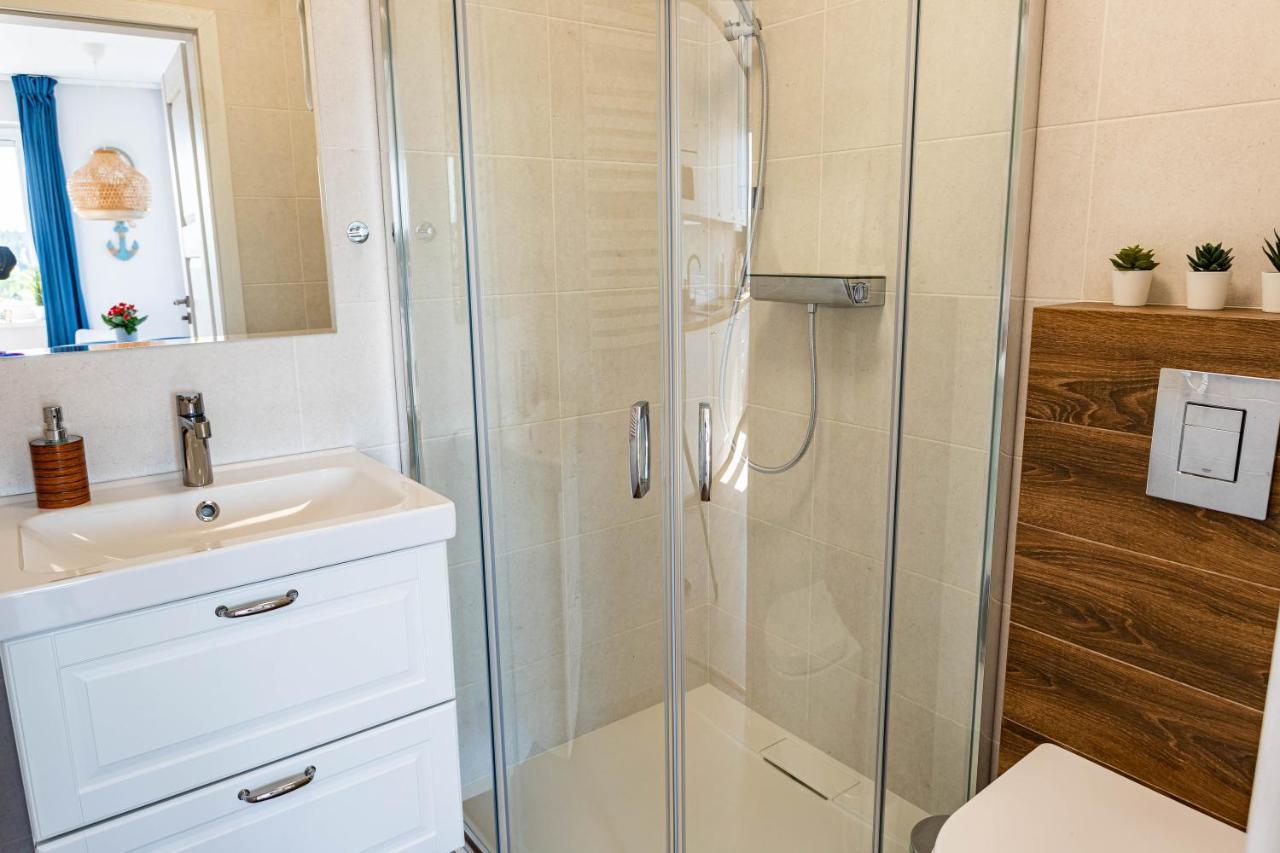 Apartamenty Marynarskie Debina  エクステリア 写真